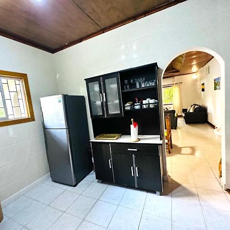 88 Days Self Catering Holidays & Accomodation Baie Lazare  Exterior photo